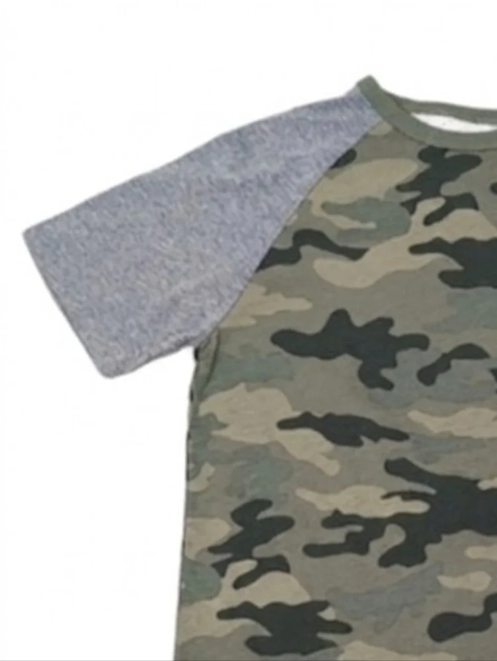 Childrens Place Camouflage Kids Raglan TShirt Boys Large 10 12 Green Gray